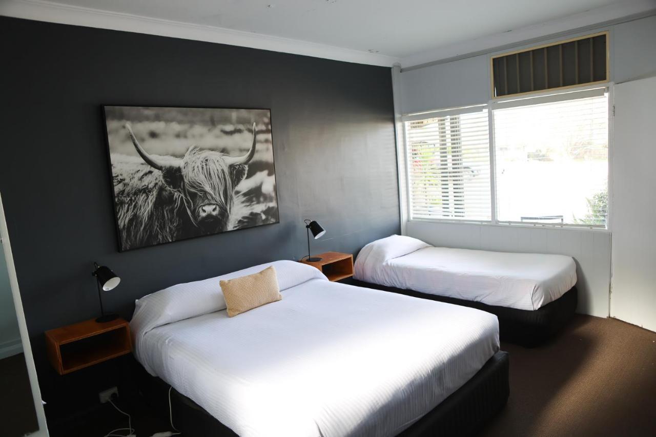 Motel Melrose Митагонг Екстериор снимка